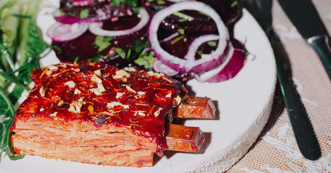 Juicy Marbles baby ribs ready to serve